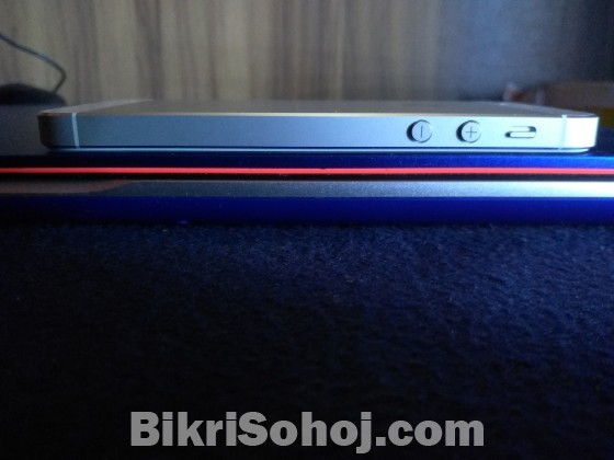 i phone 5